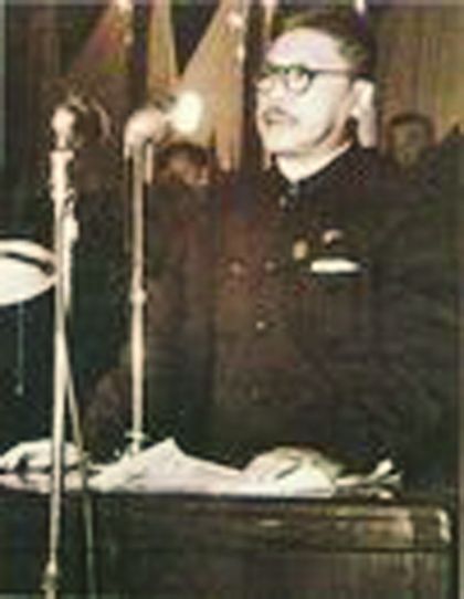 1962年7月，胡厥文當(dāng)選上海市副市長，在會上講話.jpg